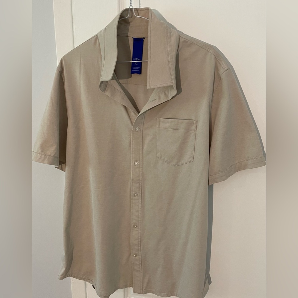 Kit & Ace - City Tech Short Sleeve Classic Fit